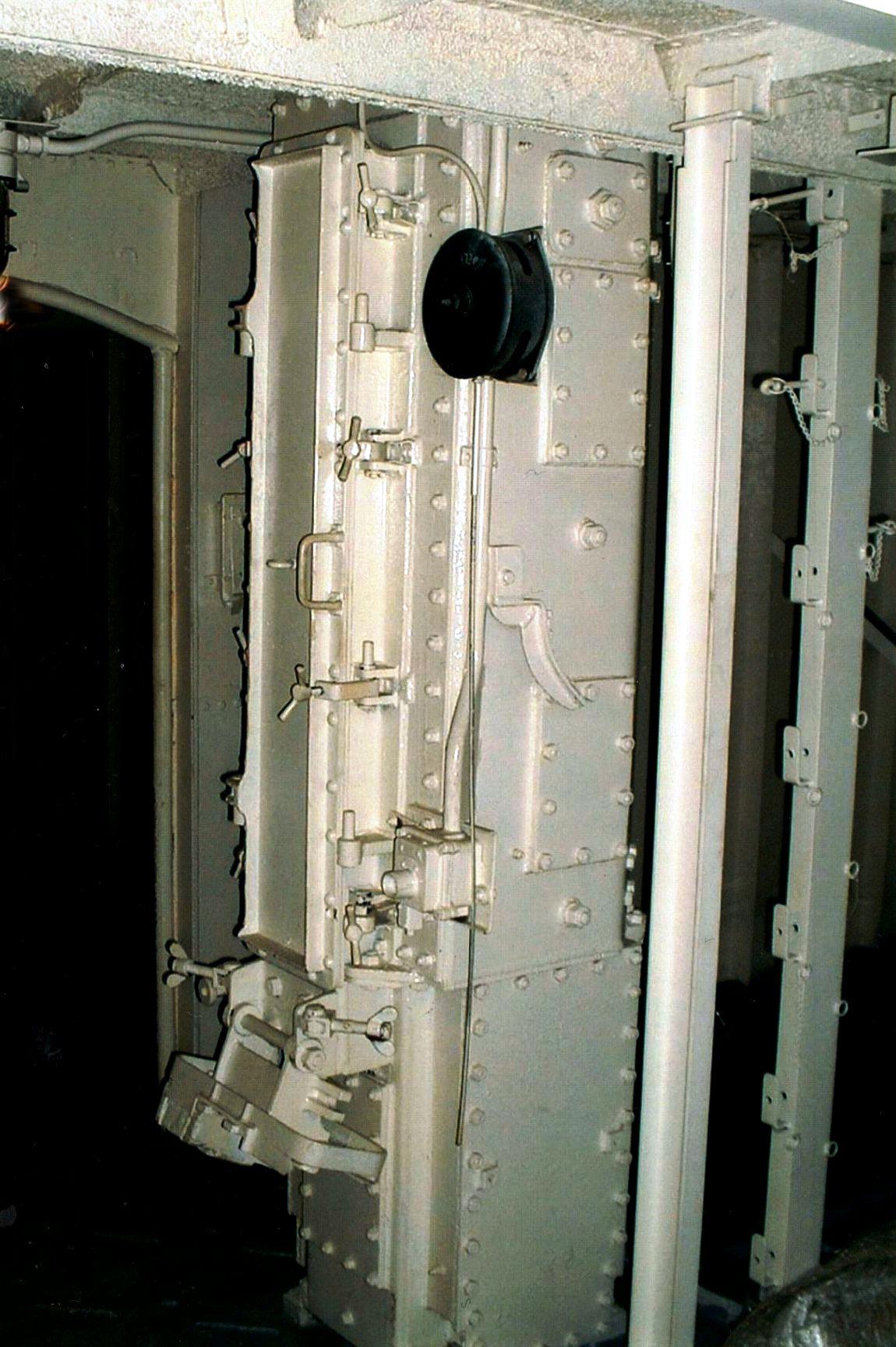 3inch 50 ammo hoist.jpg